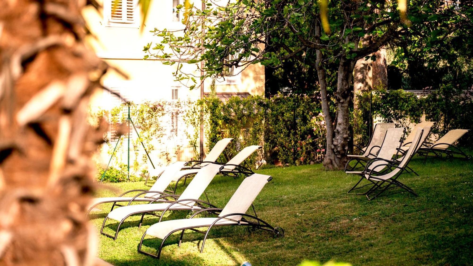Hotel Villa Laurus Merano Luaran gambar